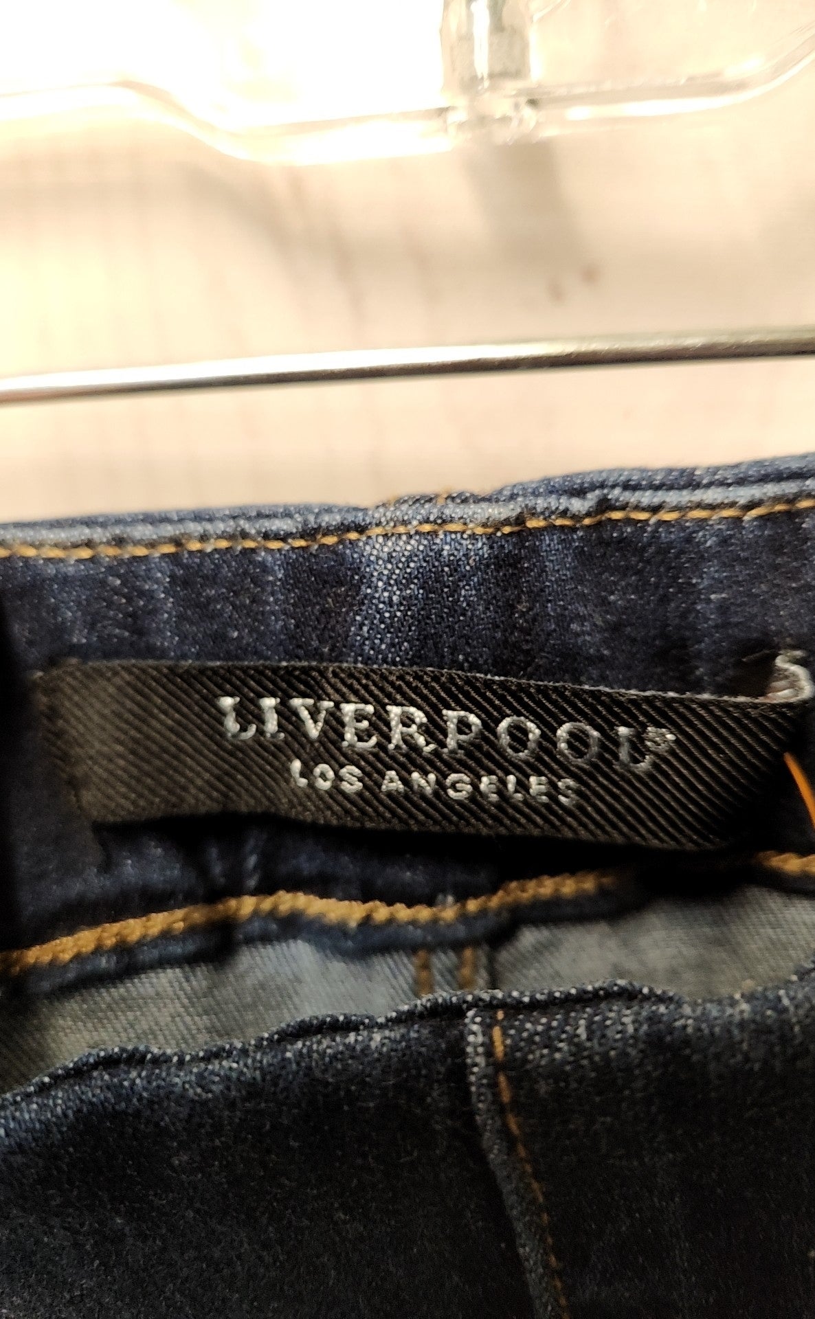 Liverpool Women's Size 30 (9-10) Blue Jeans The Crop