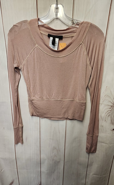 BCBG Maxazria Women's Size S Beige Long Sleeve Top
