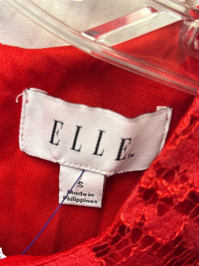 Elle Women's Size S Red Sleeveless Top
