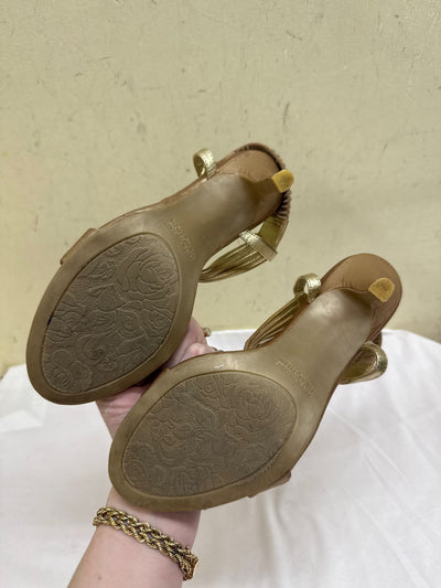 Kenneth Cole Women's Size 8 Gold Sandals