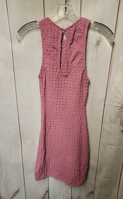 Le Lis Women's Size S Pink Dress