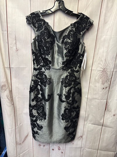 NWT Social Occasions by Mon Cheri Women's Size 6 Gray Lace Beaded Dress