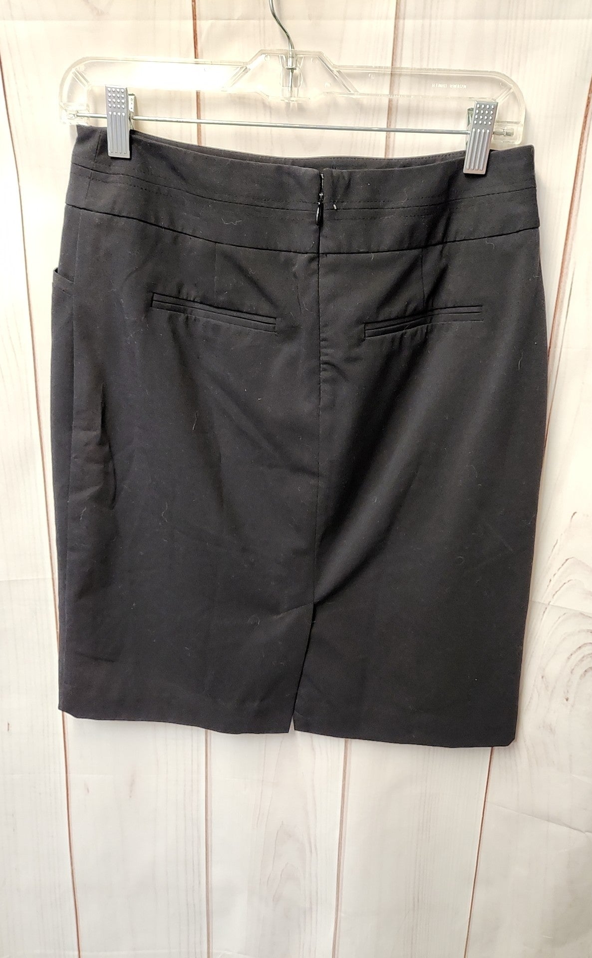Worthington Women's Size 4 Petite Black Skirt