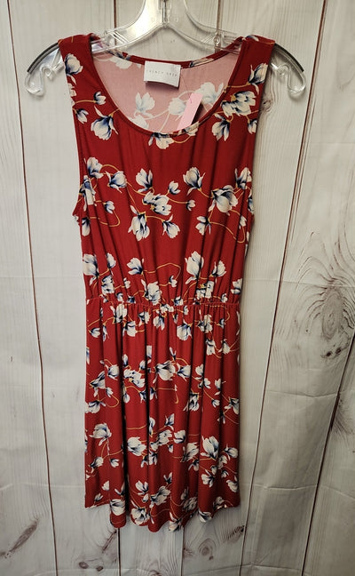 French Grey Women's Size M Red Floral Dress