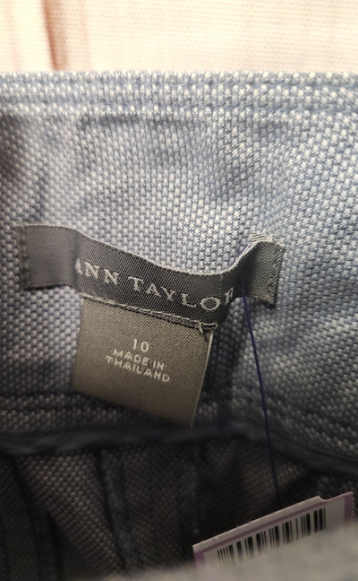 Ann Taylor Women's Size 10 Blue Capris