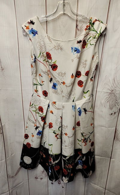 Julian Taylor Women's Size 6 White Floral Dress