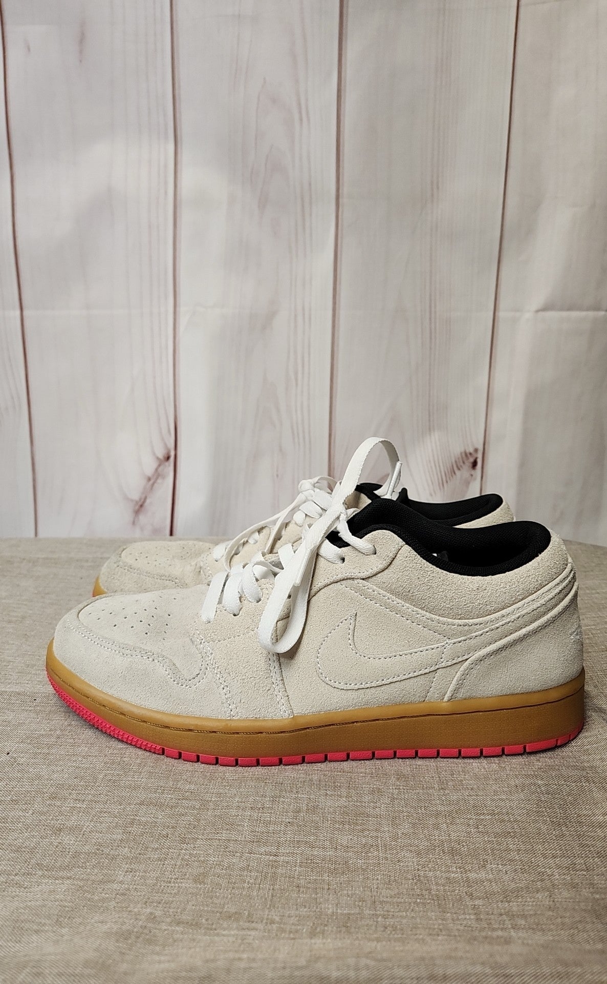 Nike 55355-119 Air Jordan 1 Low Beige Suede Pink Sole  Men's Size 8-1/2 Shoes
