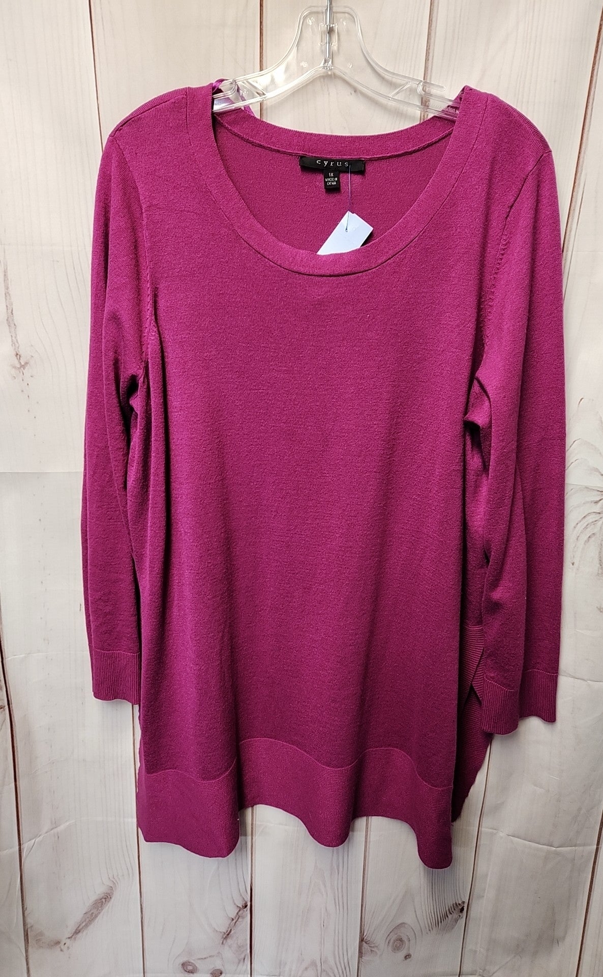 Cyrus Women's Size 1X Purple Sweater