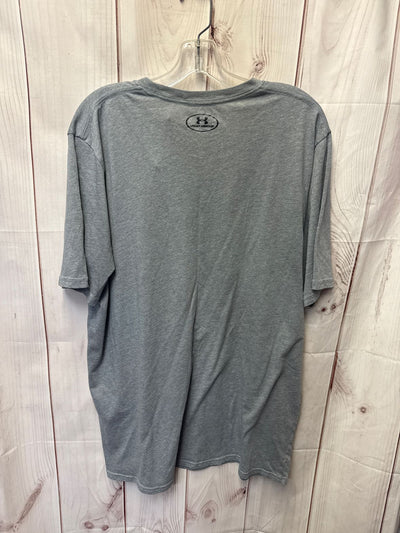 Under Armour Men's Size XL Gray Shirt