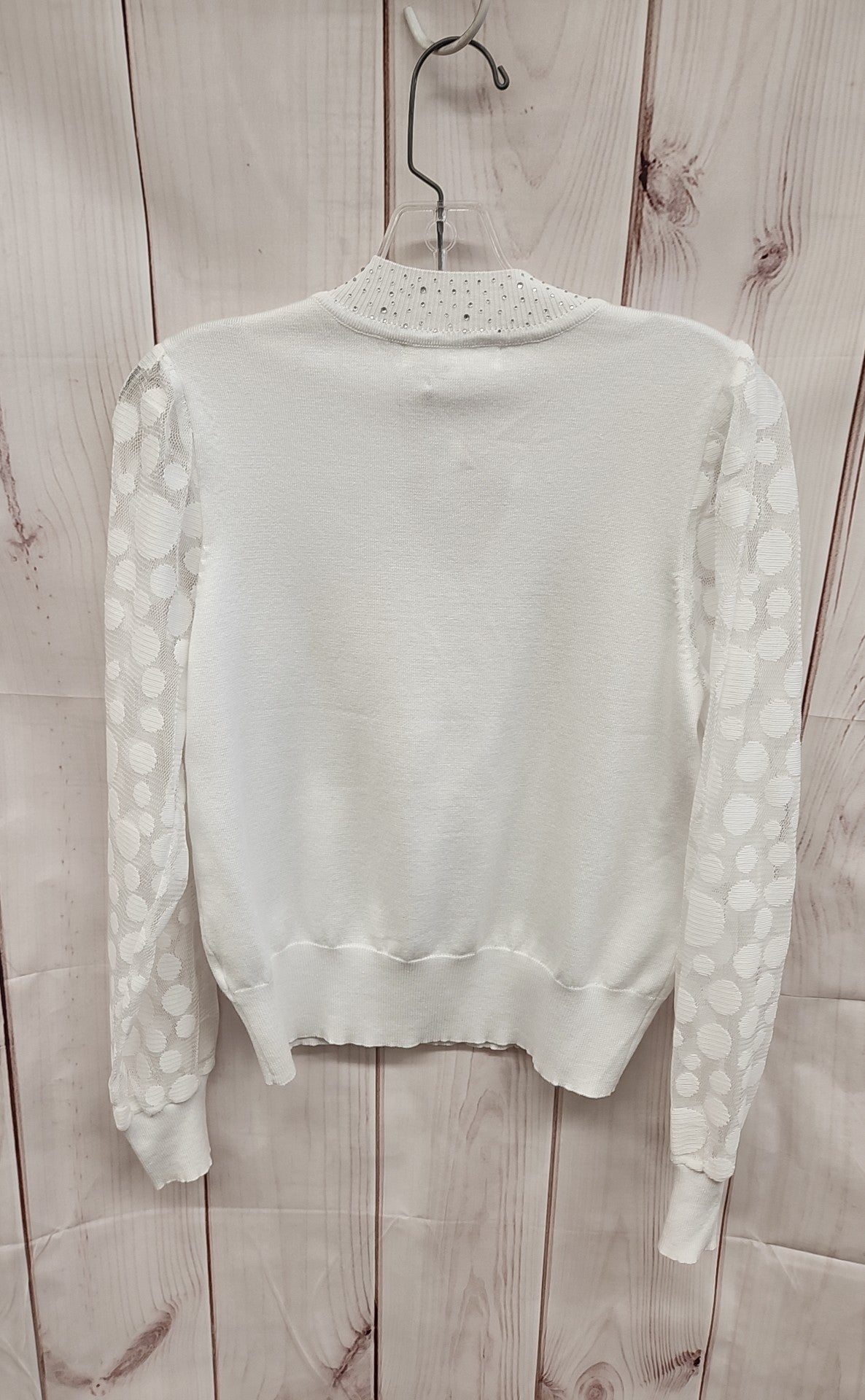 Madison + Hudson Women's Size M White Sweater