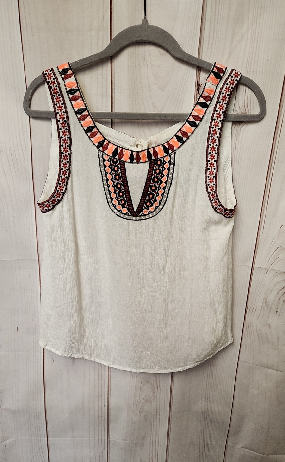 Andree Women's Size L White Sleeveless Top