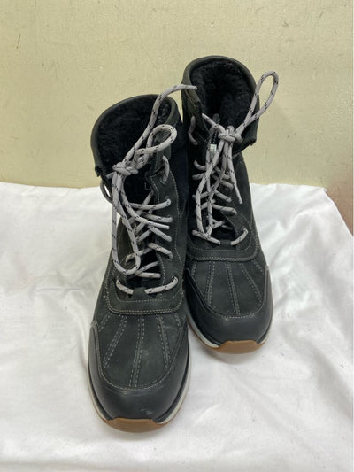 Ugg Women's Size 9 Black Boots Shoes