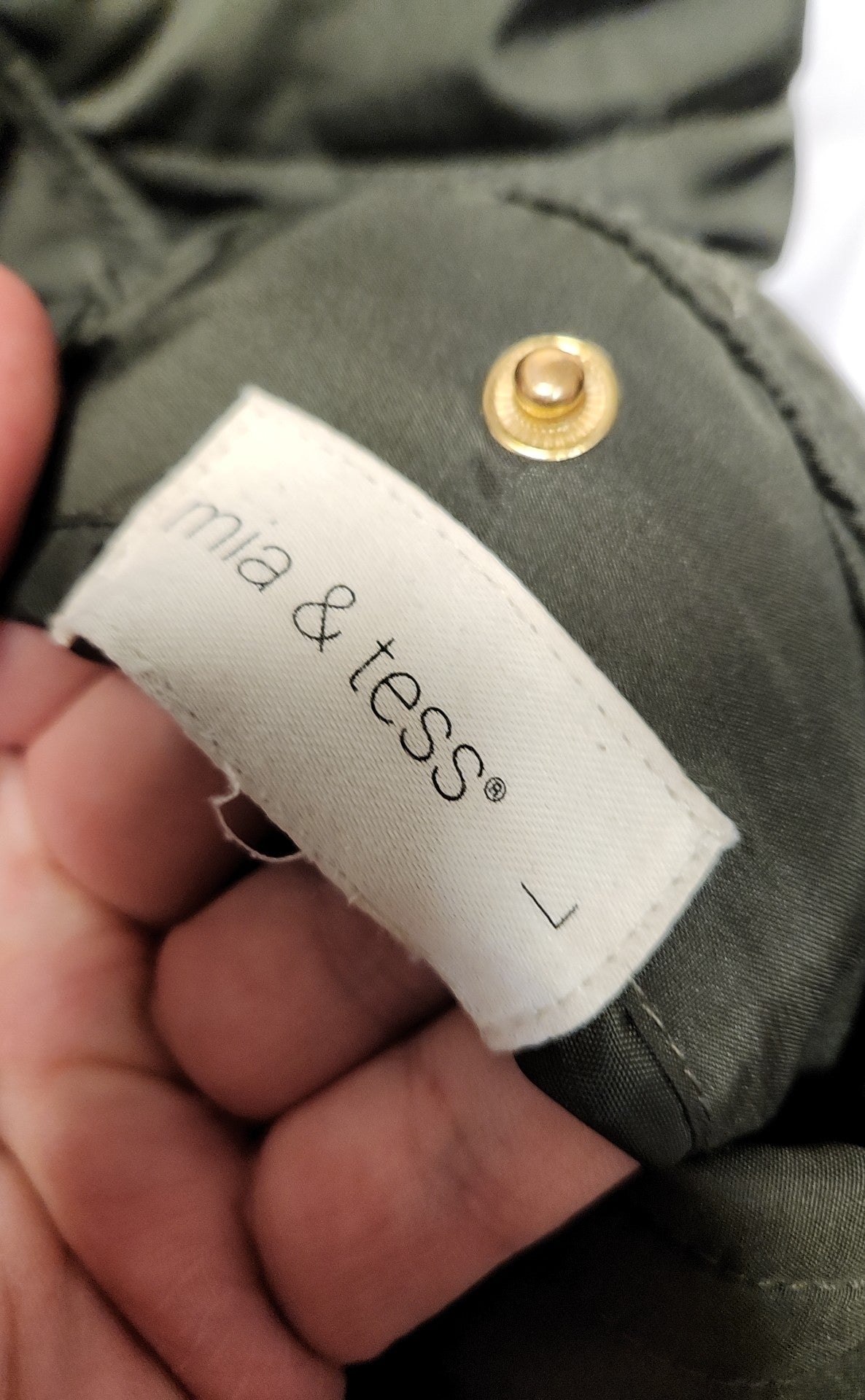 Mia & Tess Women's Size L Olive Green Vest