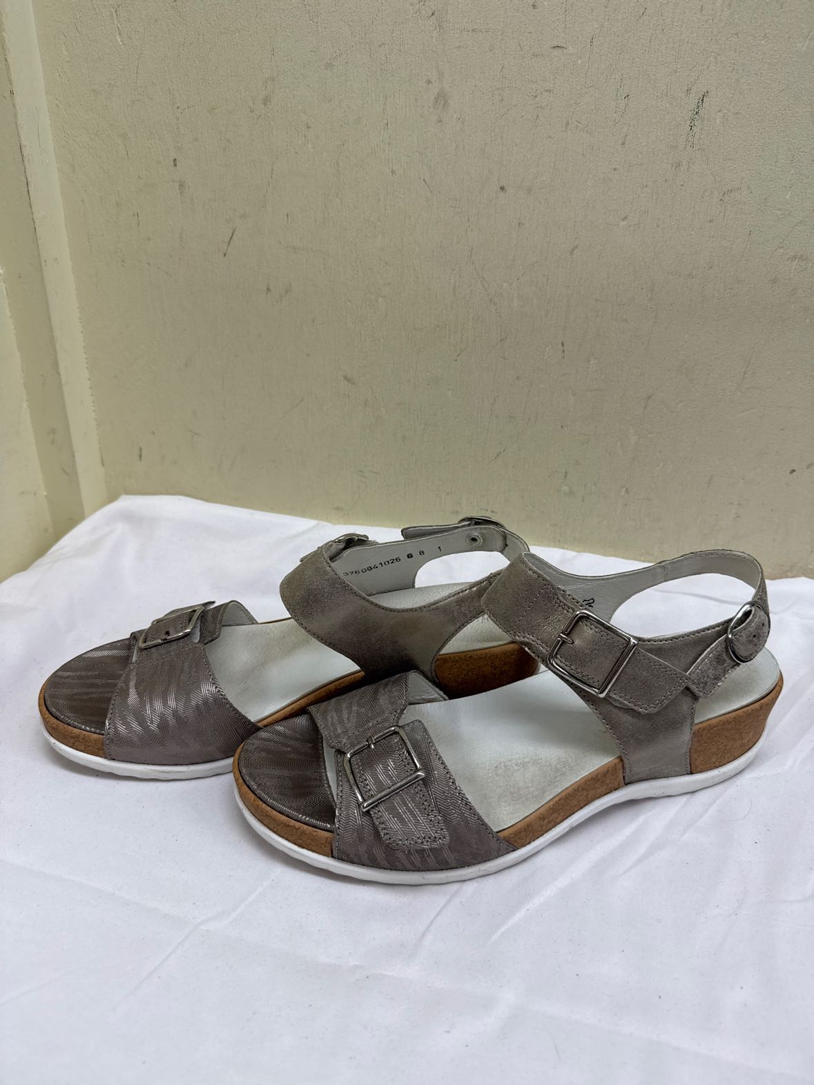 Waldlaufer Women's Size 10 Silver Sandals