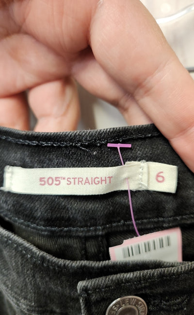 Levis Women's Size 28 (5-6) Black Jeans 505 Straight