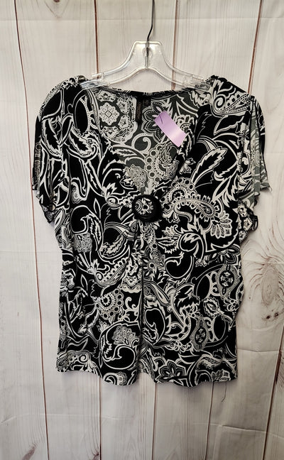 Olivia Paige Women's Size 1X Black & White Sleeveless Top