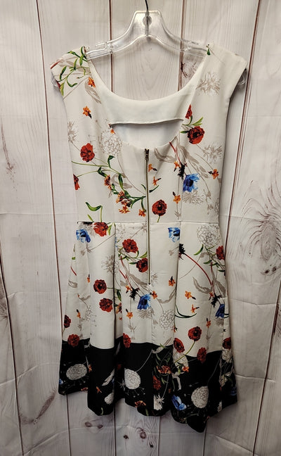 Julian Taylor Women's Size 6 White Floral Dress