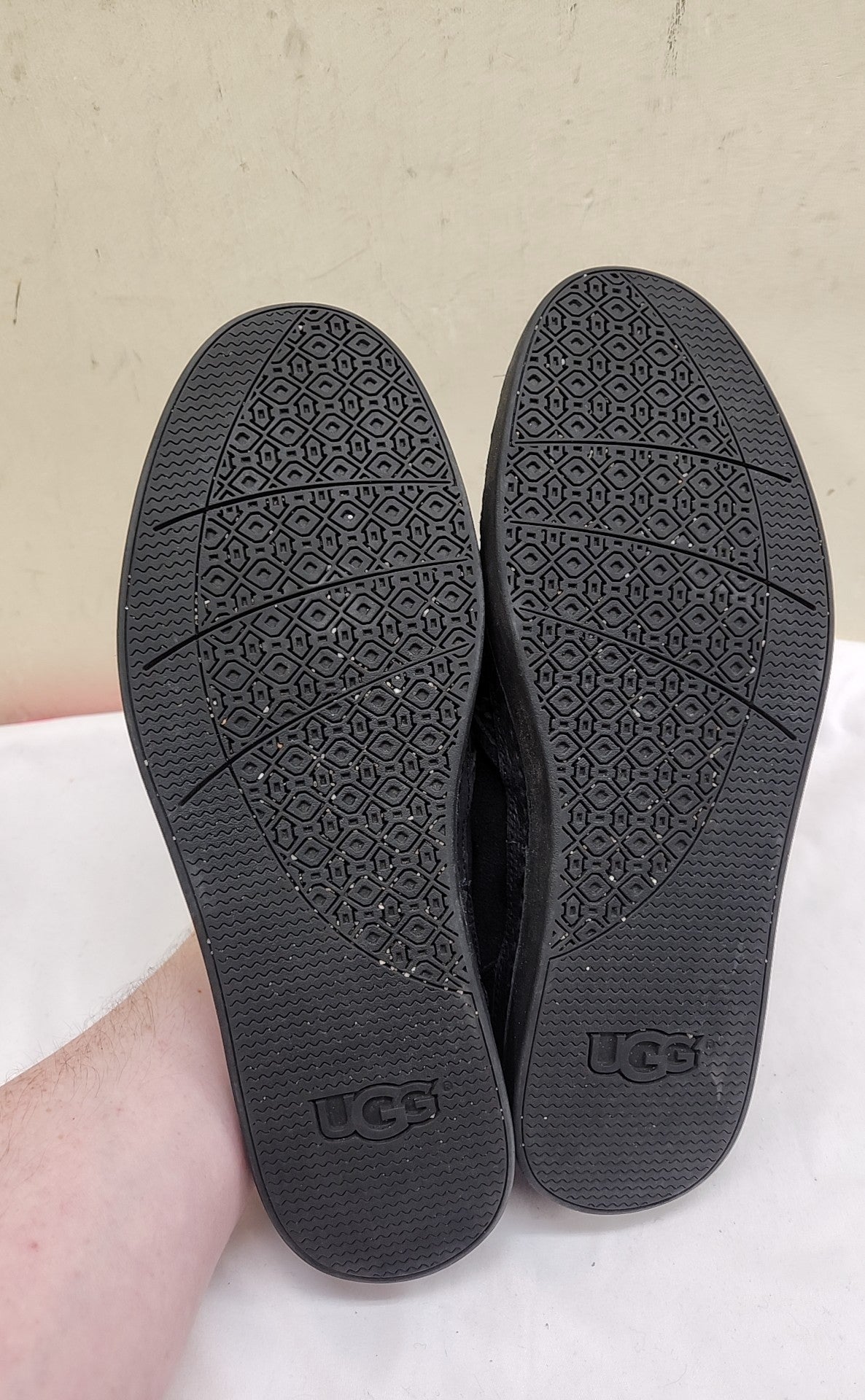 Ugg Men's Size 12 Black Shoes