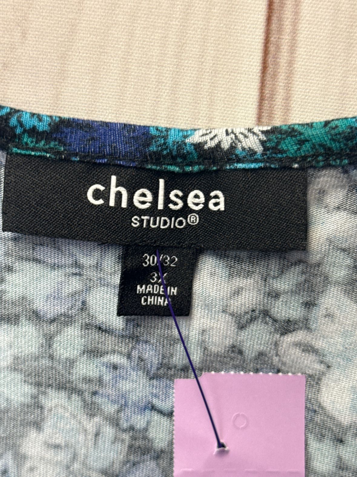 Chelsea Women's Size 3X Blue Floral 3/4 Sleeve Top