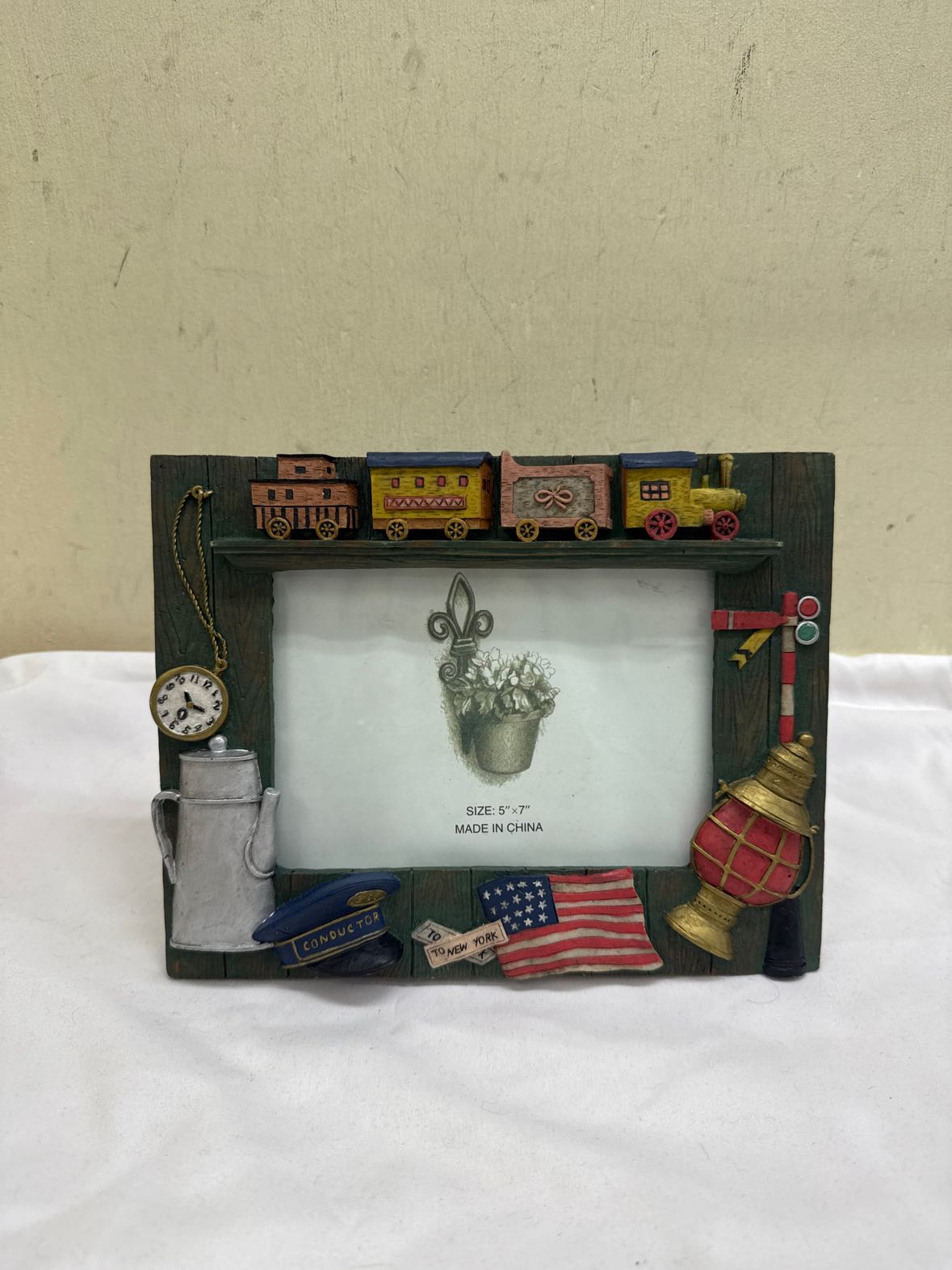 5x7 Green Train Frame