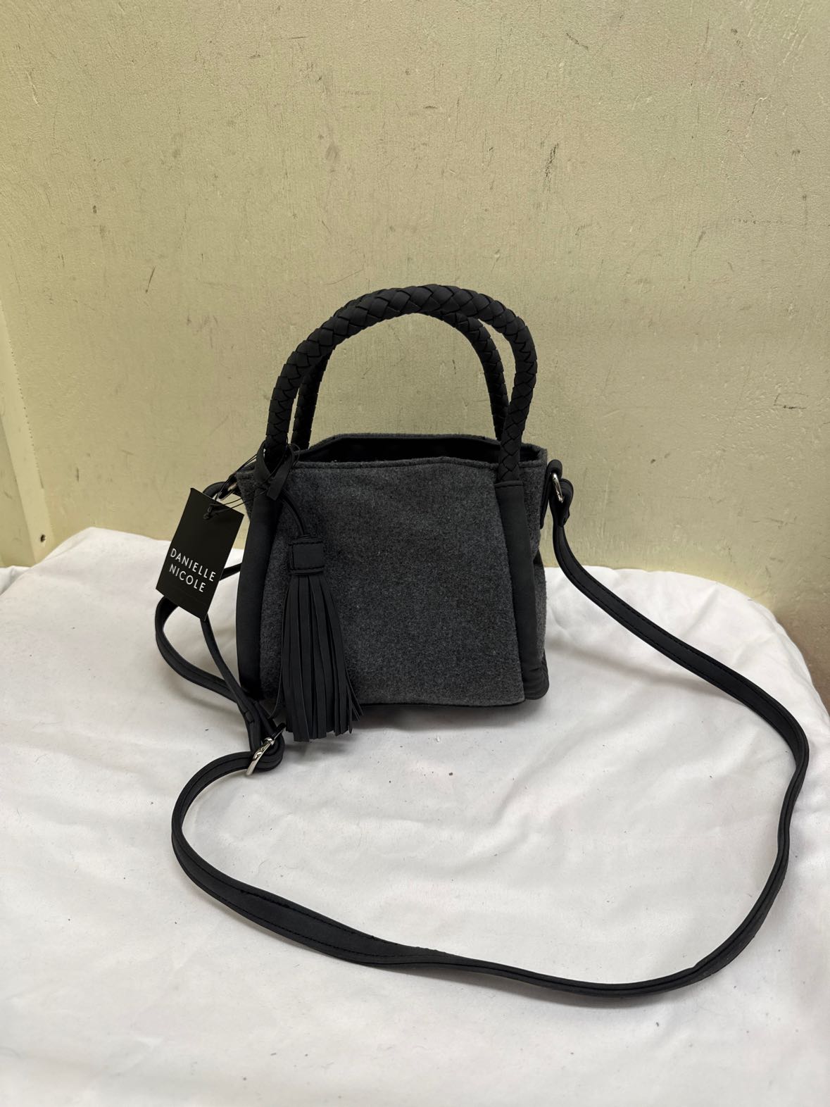 NWT Danielle Nicole Gray Purse Bag