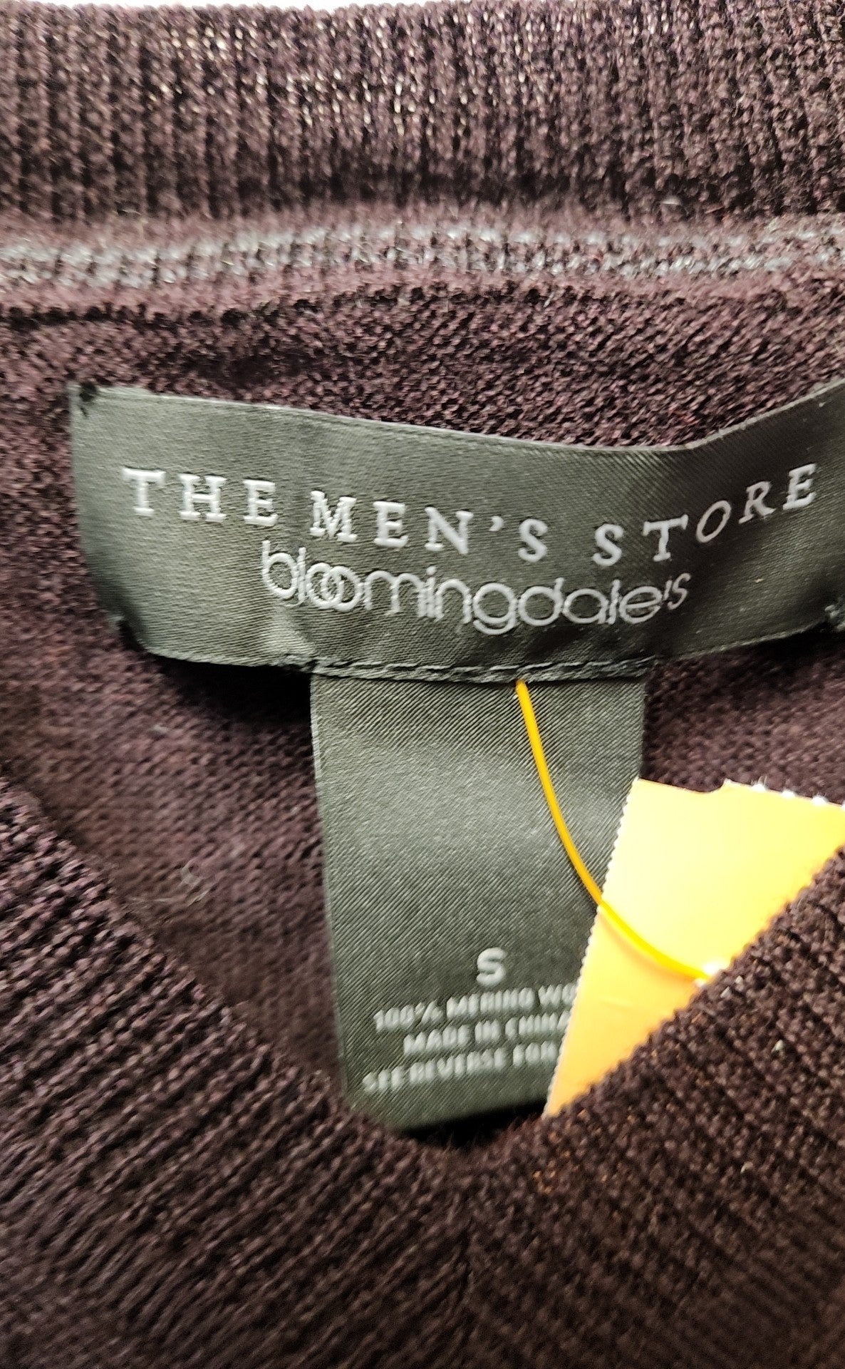 Bloomingdales Men's Size S Purple Sweater