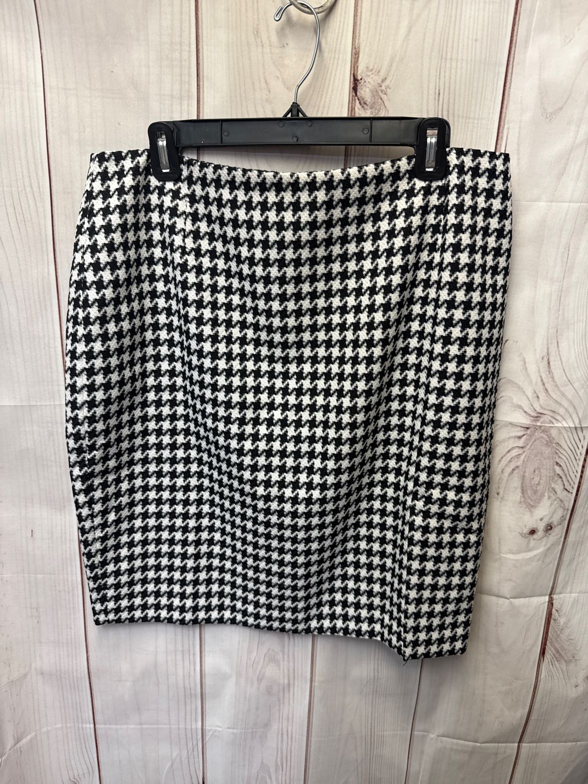 Tahari Women's Size 14 White & Black Skirt