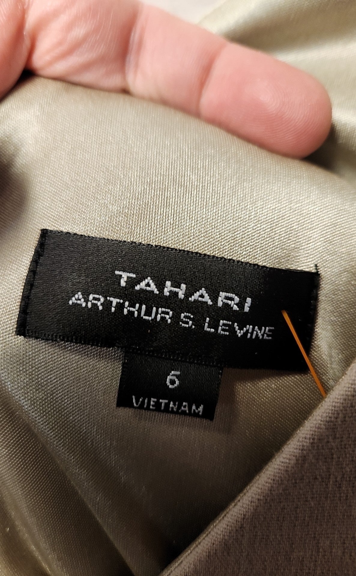 Tahari Women's Size 6 Beige Dress