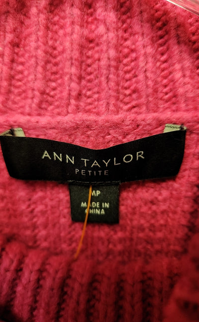 Ann Taylor Women's Size M Petite Pink Sweater