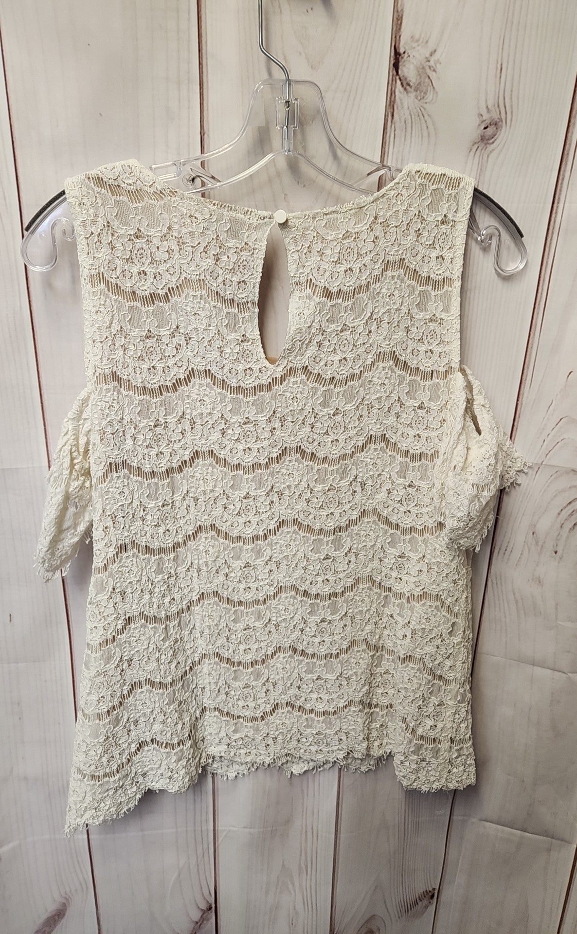 Rose & Olive Women's Size L White Cold Shoulder Top