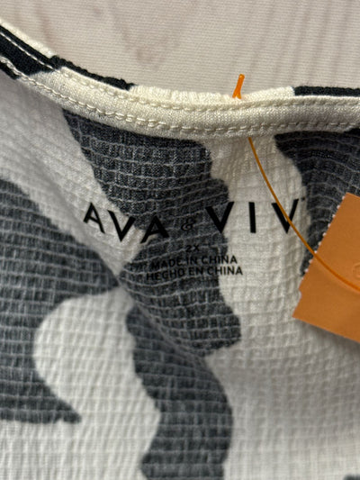 Ava & Viv Women's Size 2X White & Black Long Sleeve Top
