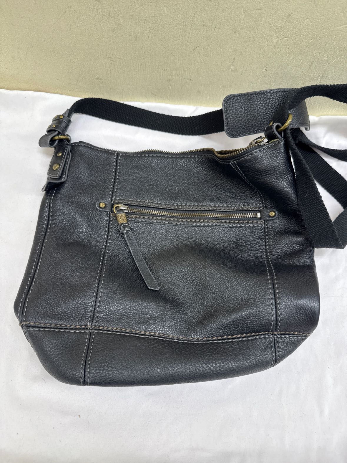 The Sak Black Leather Purse Bag