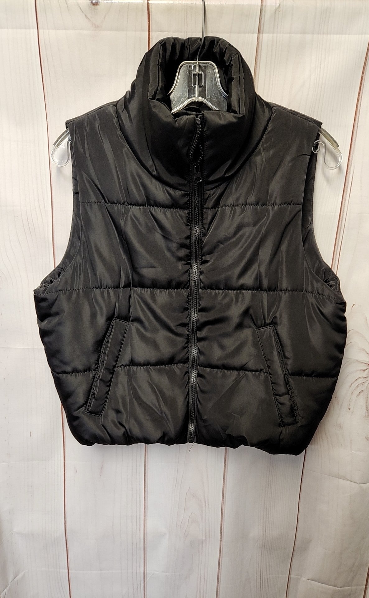 Automet Women's Size S Black Vest