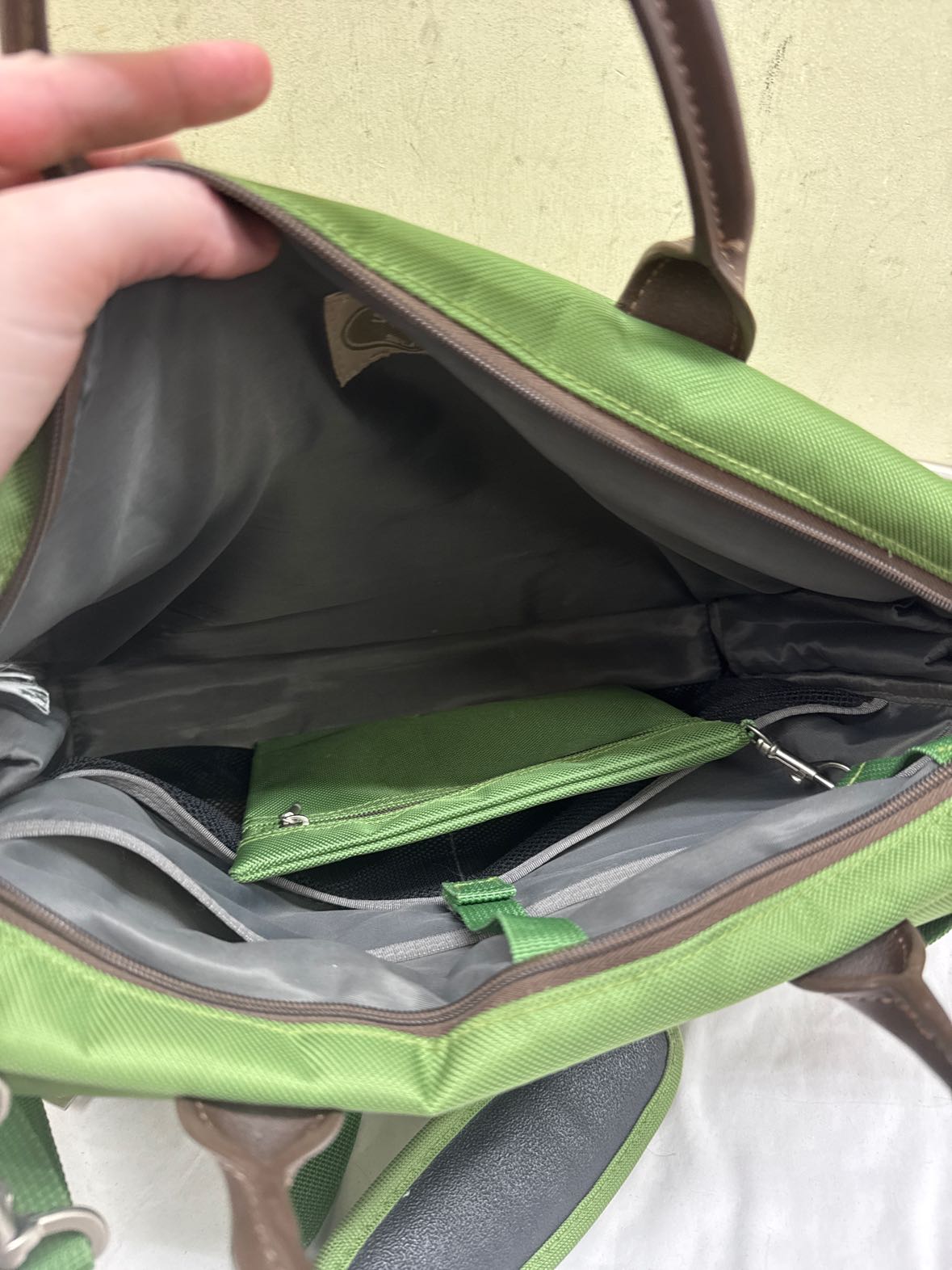 Sumdex Green Laptop Case