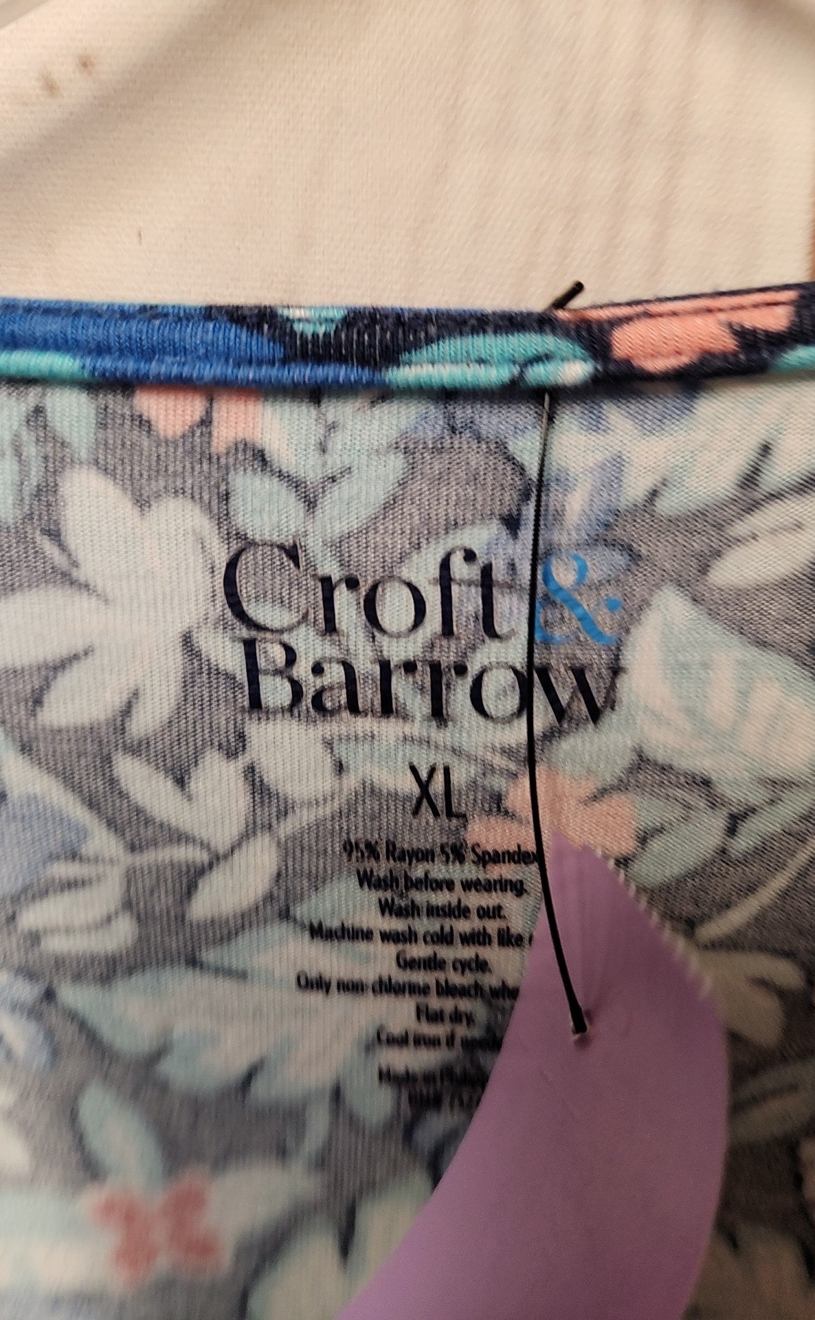 Croft & Barrow Women's Size XL Blue Floral Sleeveless Top