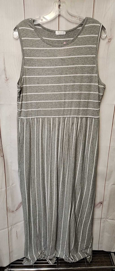 Hount Women's Size XL Gray Dress