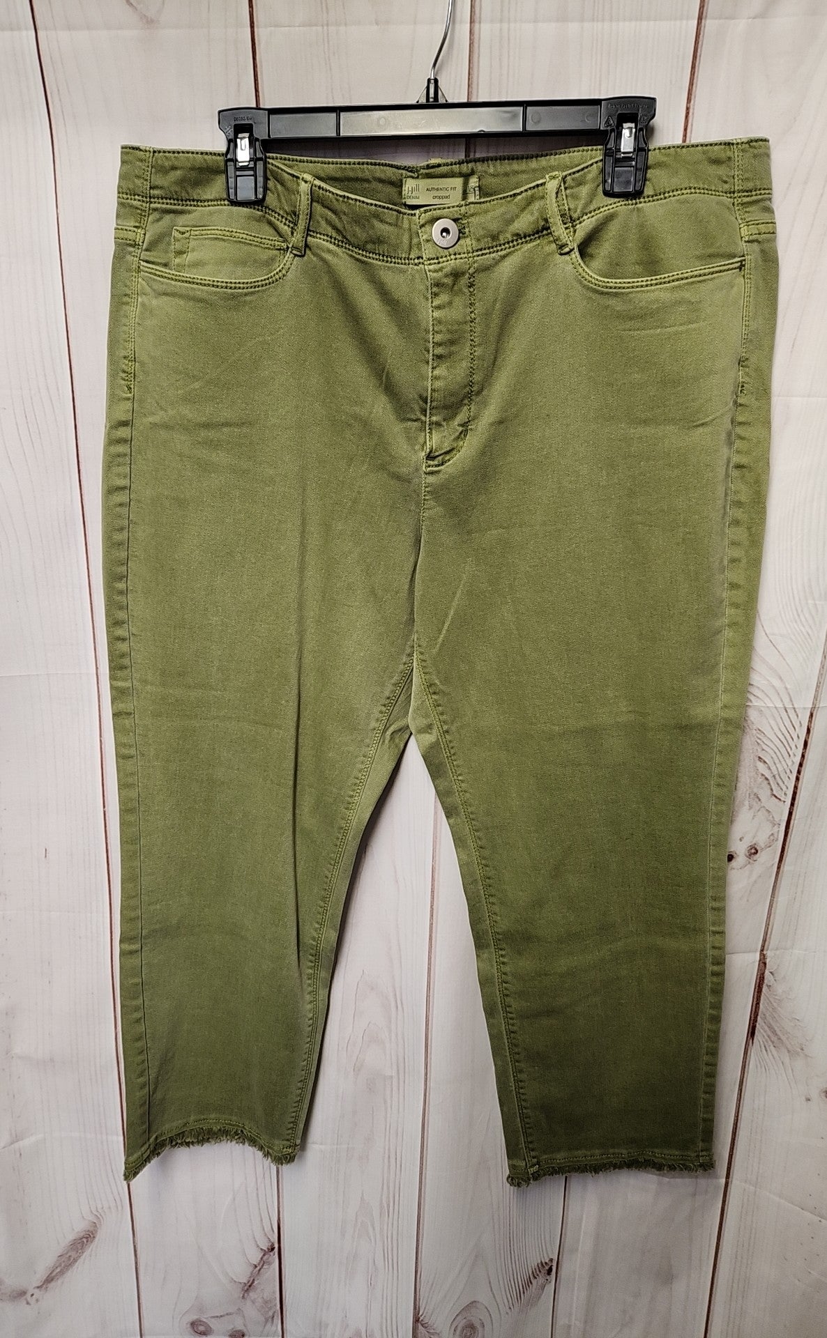 J Jill Women's Size 18 Green Pants Authentic Fit Cropped