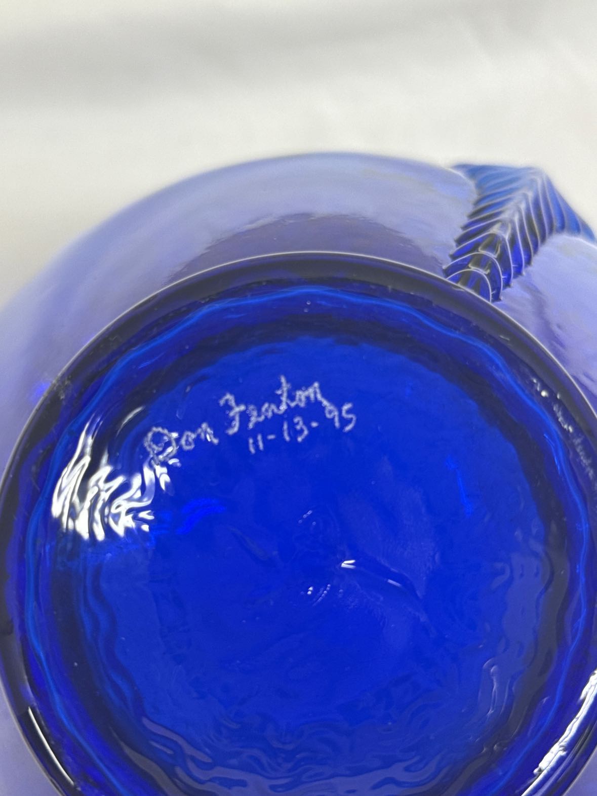 VTG 11/13/95 Fenton Cobalt Blue 10" Ruffled Art Glass Vase