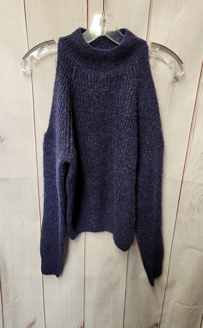 Astr the Label Women's Size XS Navy Cold Shoulder Sweater