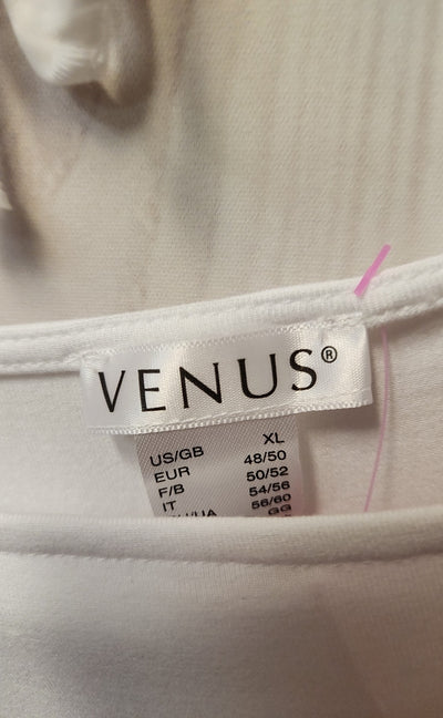 Venus Women's Size XL White Short Sleeve Top