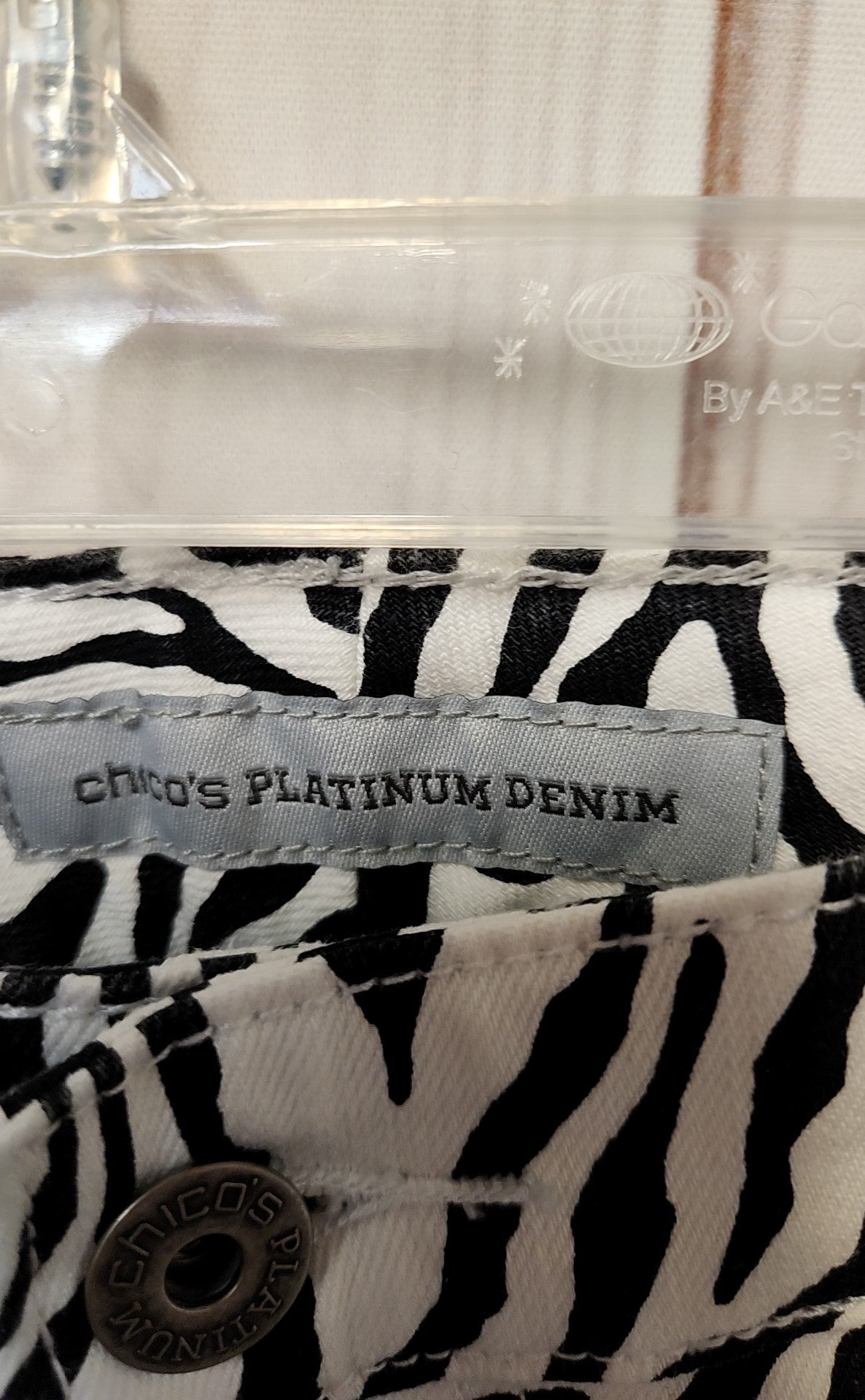 Chico's Women's Size 3 = US 16 White & Black Pants
