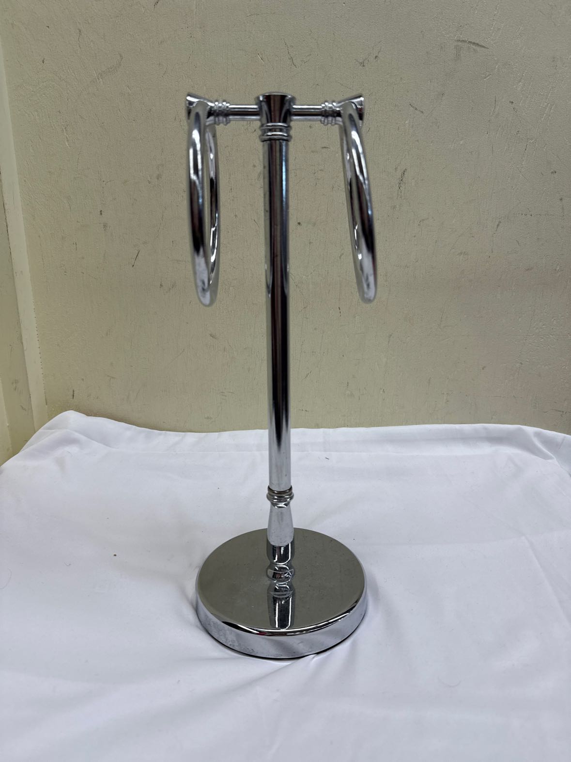 Towel Rack