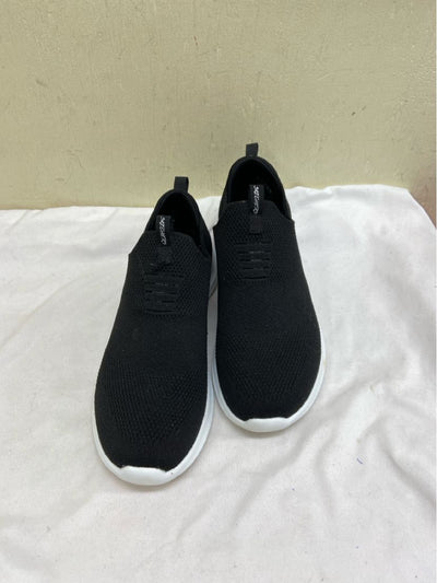 Skechers Women's Size 6 Black Sneakers Shoes