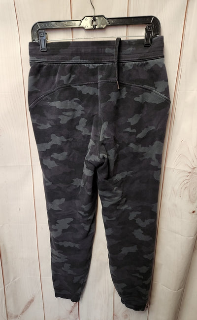 Lululemon Women's Size 8 Gray Camo Sweatpants