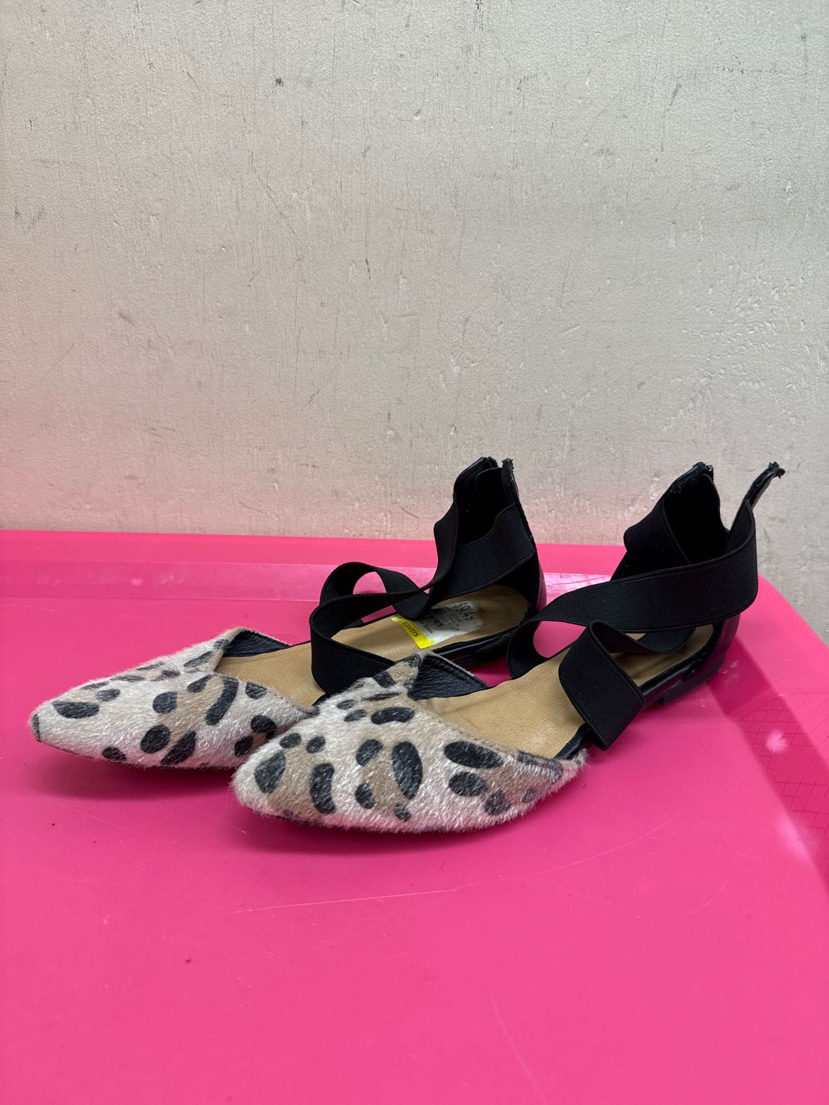 Rampage Women's Size 6 Animal Print Flats