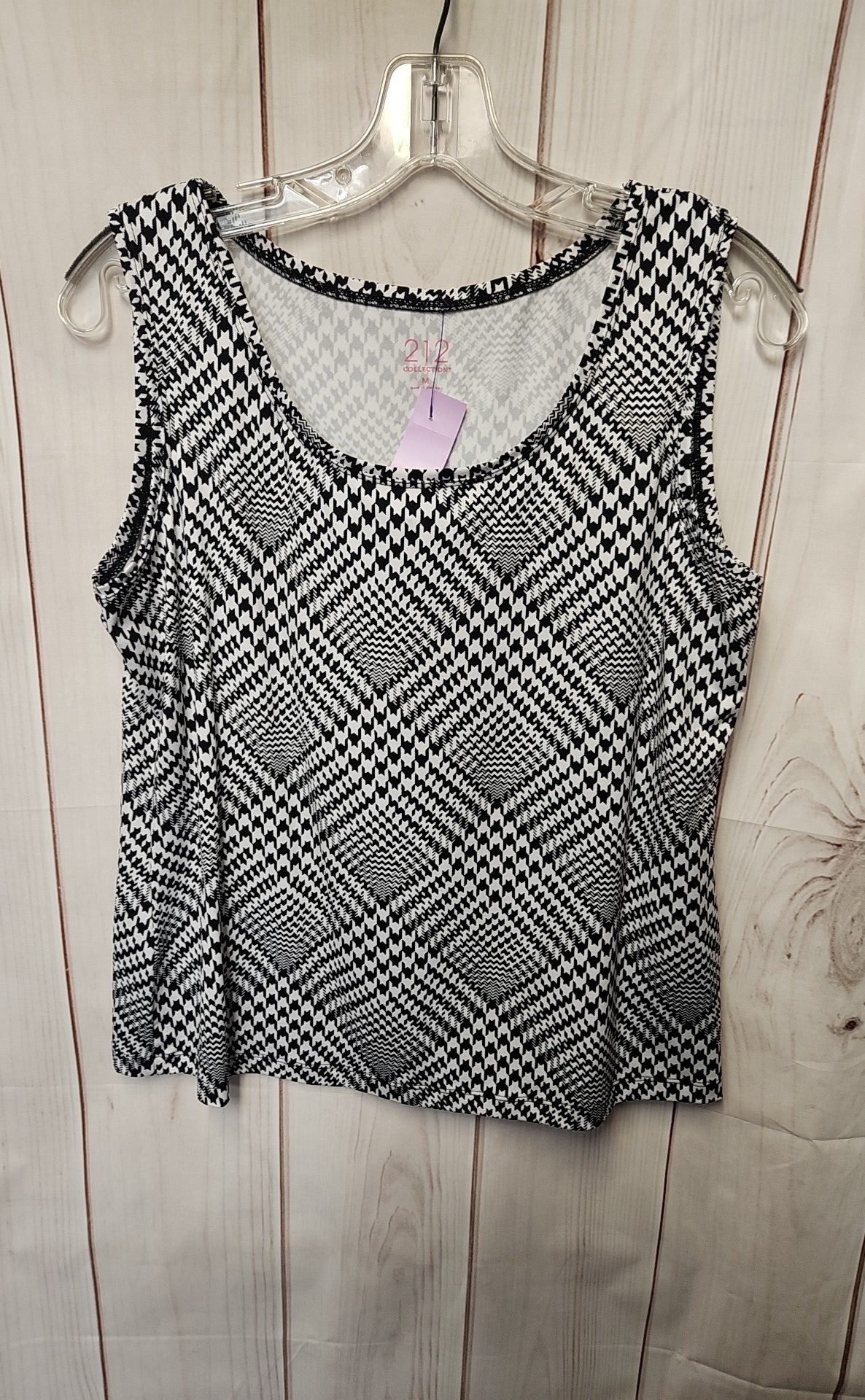212 Women's Size M White & Black Sleeveless Top