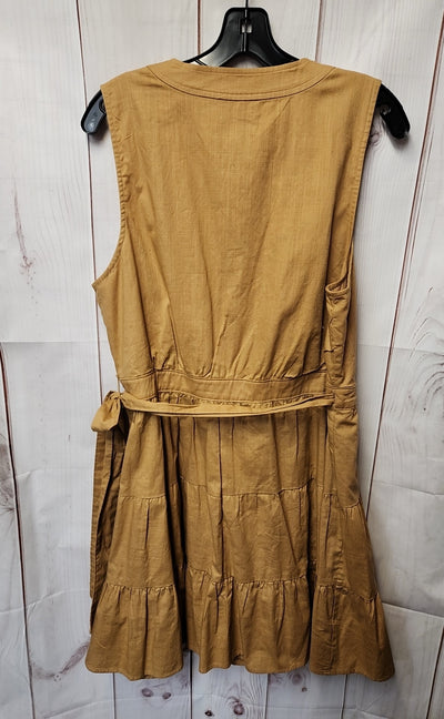 Nine West Women's Size XL Tan Dress