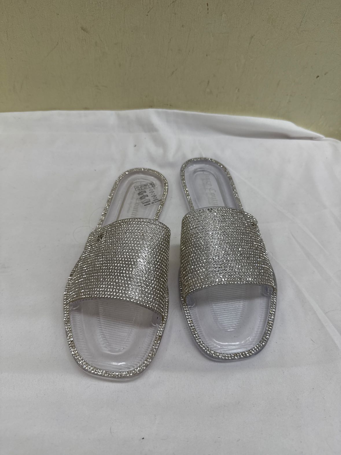 Juicy Couture Women's Size 8 Silver Sandals