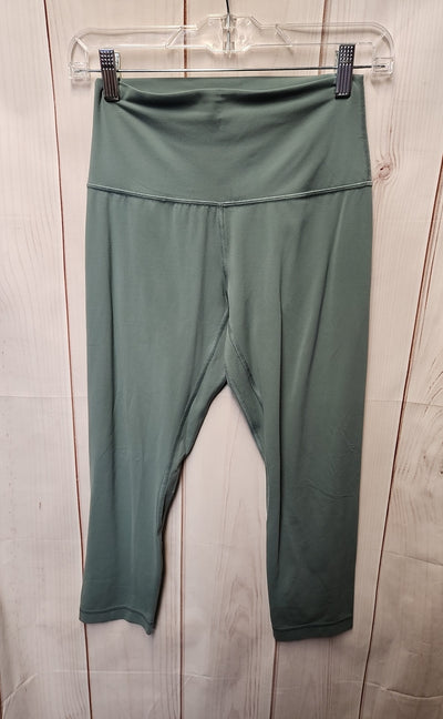 Lululemon Women's Size 6 Green Active Capris