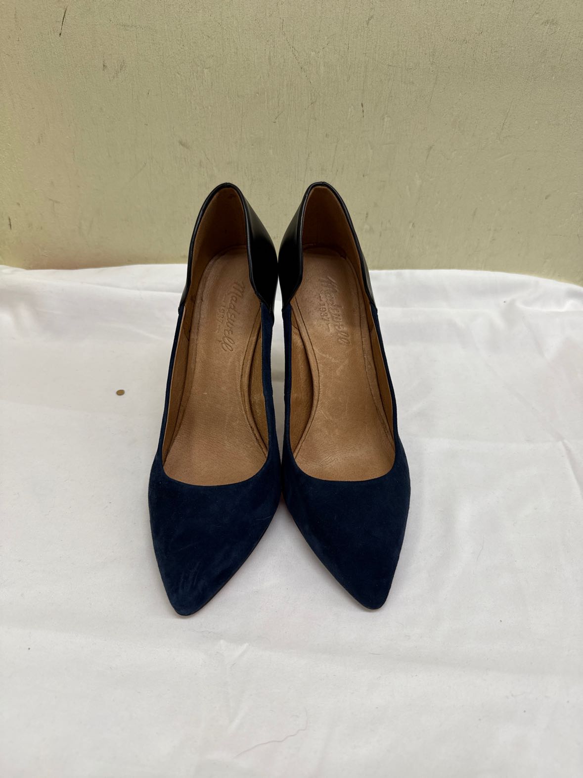Madewell Women's Size 7-1/2 Navy Pumps